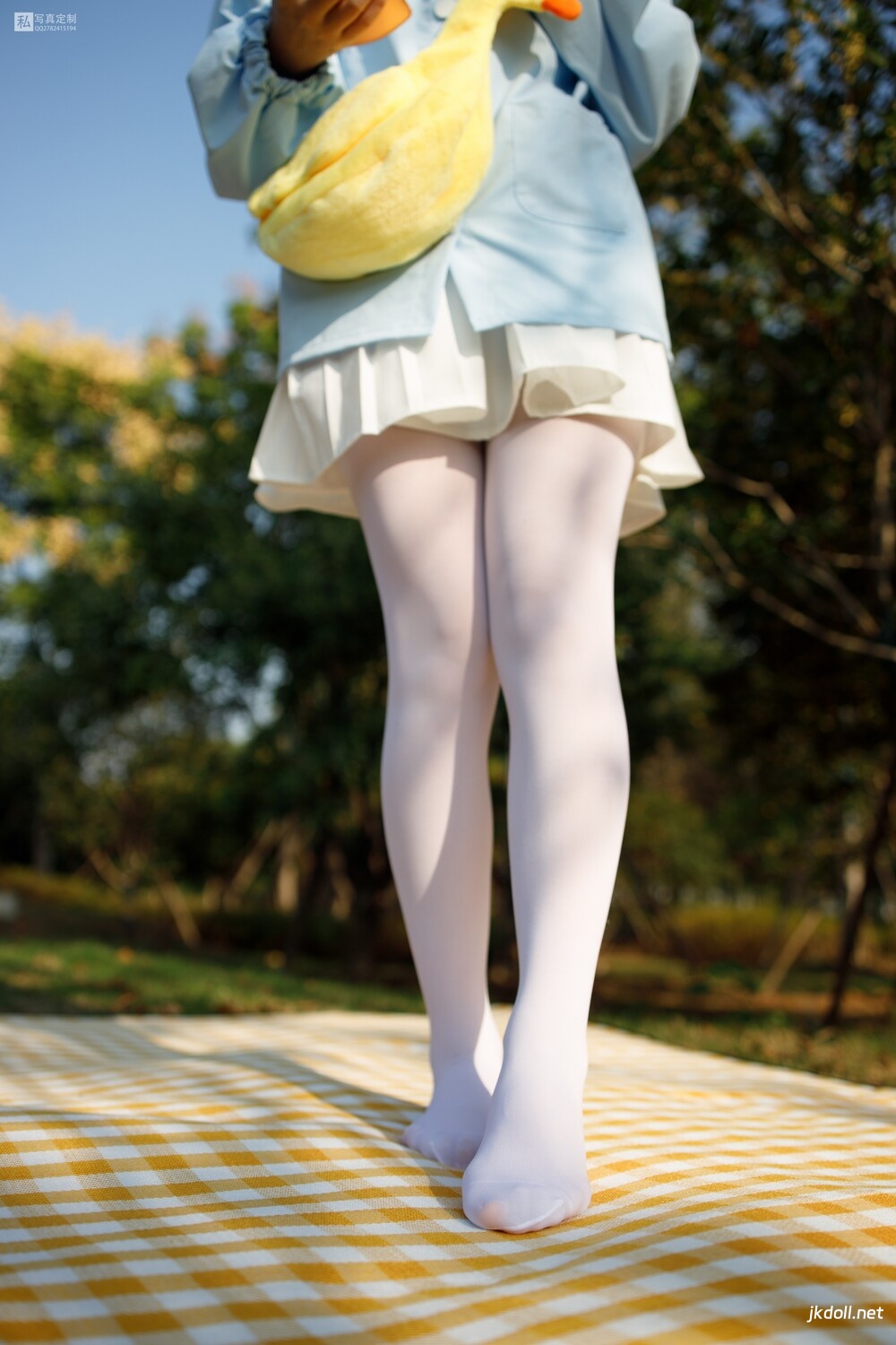 图片[2]-森萝财团 JKFUN-030 默陌 野餐、爆蛋和彩蛋 白丝50D 踩物 [23P1V-1.35GB]-JKDOLL