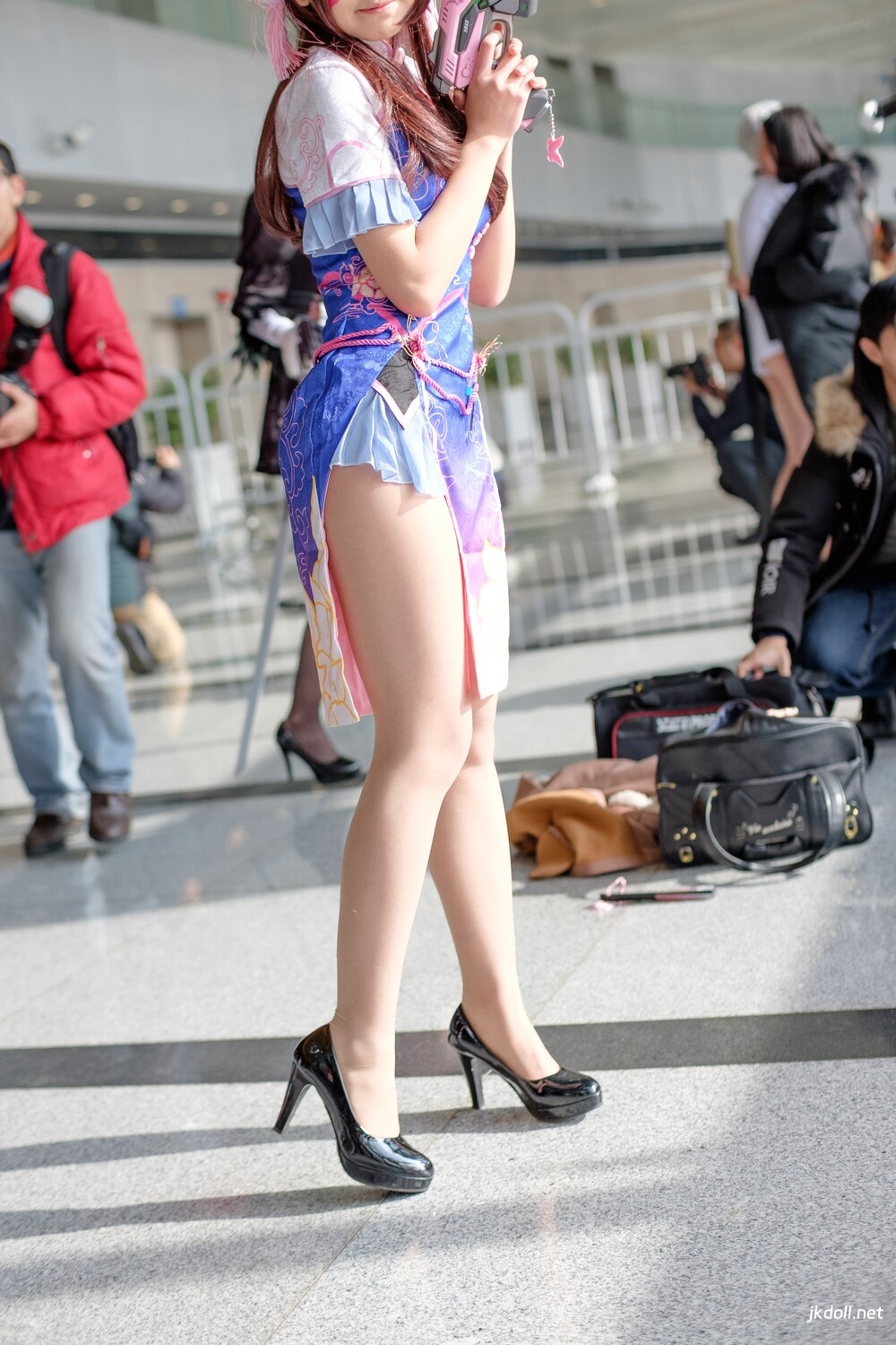 图片[2]-森萝财团 FREE-007 白丝+黑丝短裙制服装室外写真 [83P-563MB]+FREE-008视频[1V-1.03G]-JKDOLL