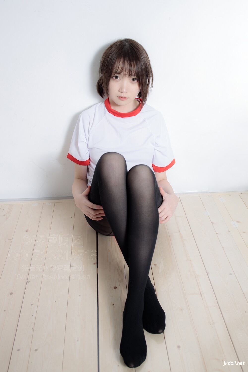 图片[6]-森萝财团 WTMSB-001 红色布鲁马50D黑丝 [149P1V-2.27GB]-JKDOLL