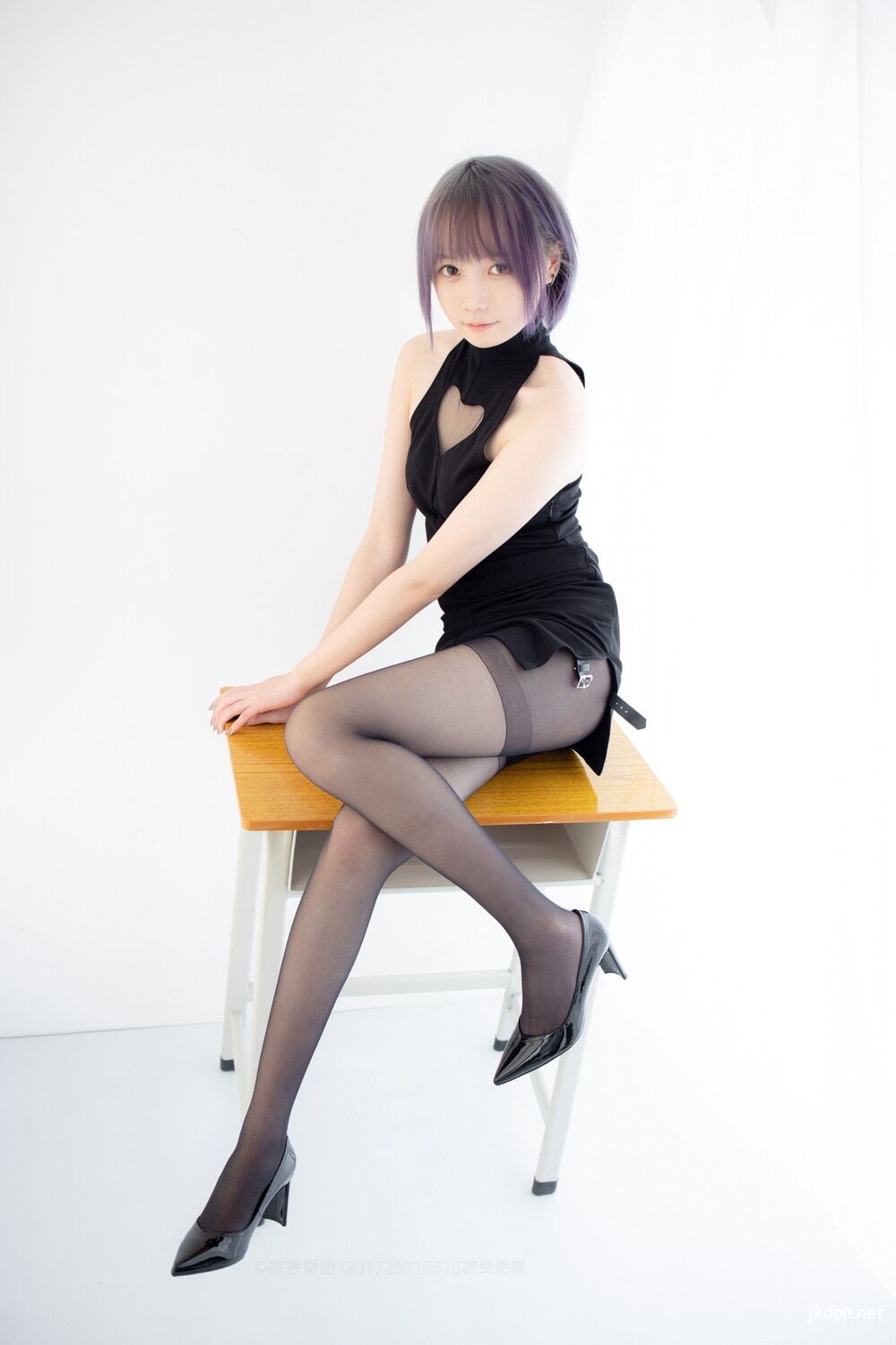 图片[5]-森萝财团 X-051 20D黑丝踩物 [111P1V-2.45GB]-JKDOLL