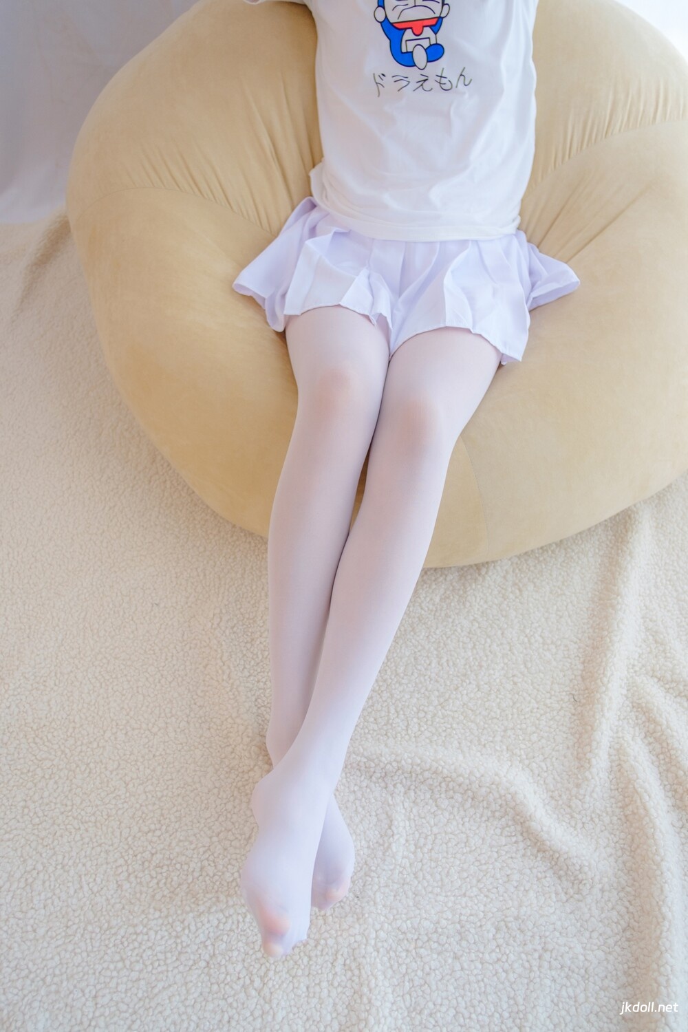 图片[1]-森萝财团 R15-006 水嫩嫩的白丝美足 [71P-408MB]-JKDOLL