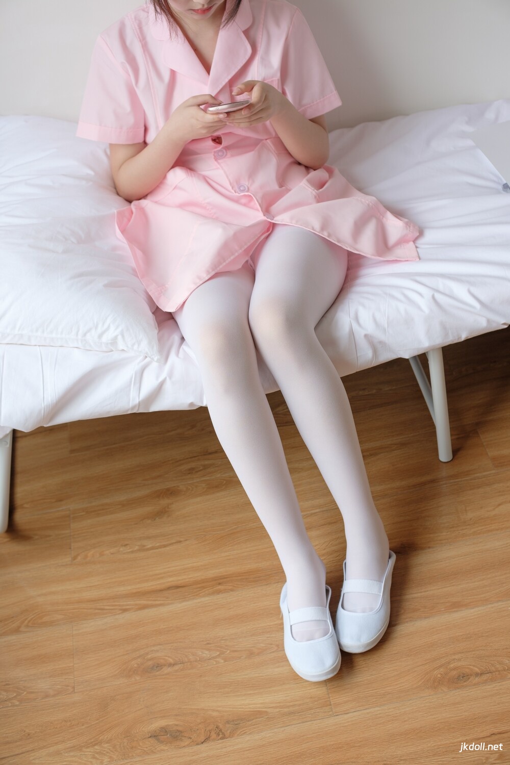 图片[1]-森萝财团 X-021 护士妹妹穿白丝 [167P1V-2.17GB]-JKDOLL